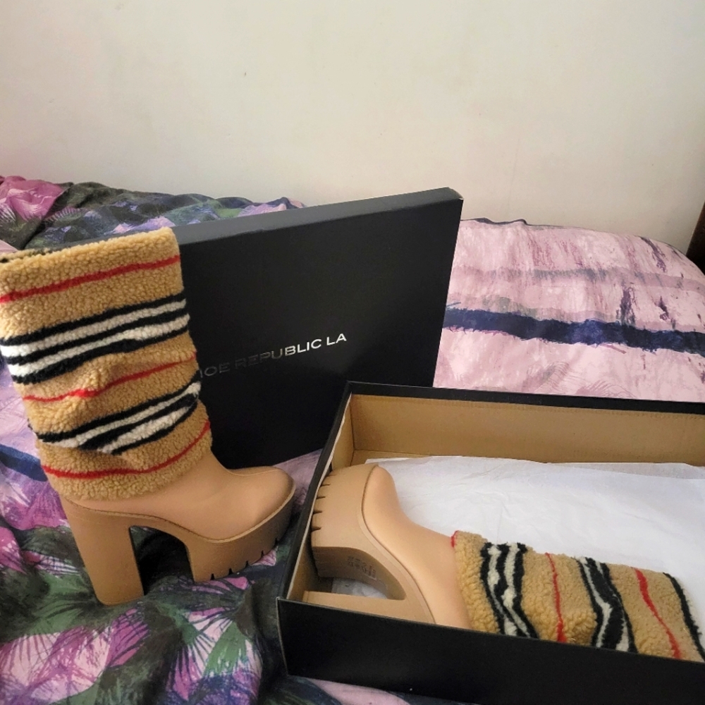 Show Republic Boots